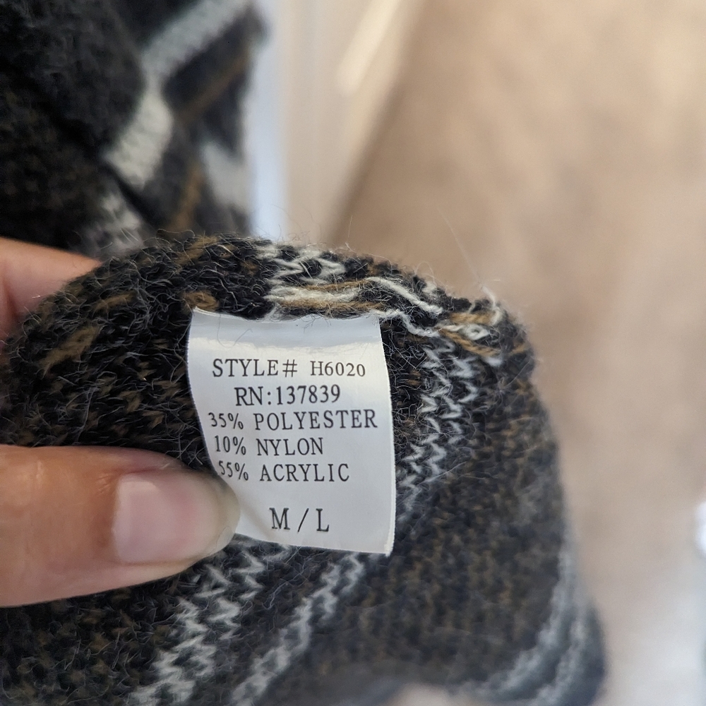 Long Patterned Sweater - image 5